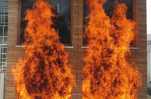 Retour d&#039;expériences : le risque incendie dans la construction paille | Paillardage