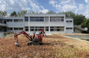 ITE paille d&#039;une école béton de 1972 | Dumont Legrand Architectes, Meha Construction Bois | Congrès Paille