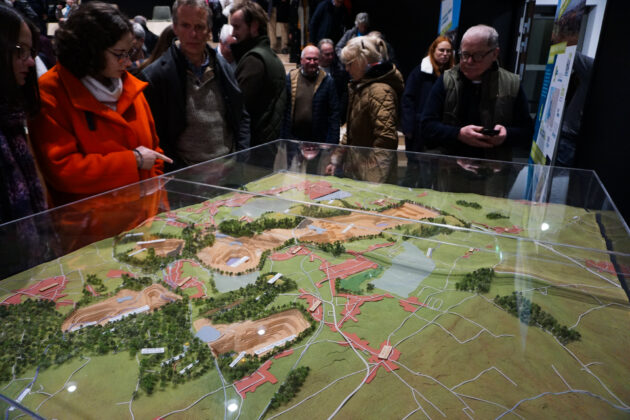PNRCMO - Plan de paysage bassin carrier — Maquette du bassin carrier de Marquise, utilisée dans l'exposition itinérante du Geopark Transmanche // PNRCMO / Topophile