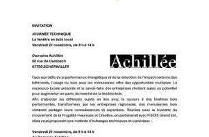 La fenêtre en bois local