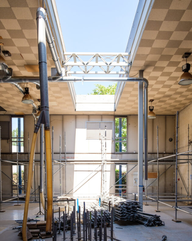 La rénovation se poursuit aussi à l'intérieur // Augustin Dupuid / Topophile