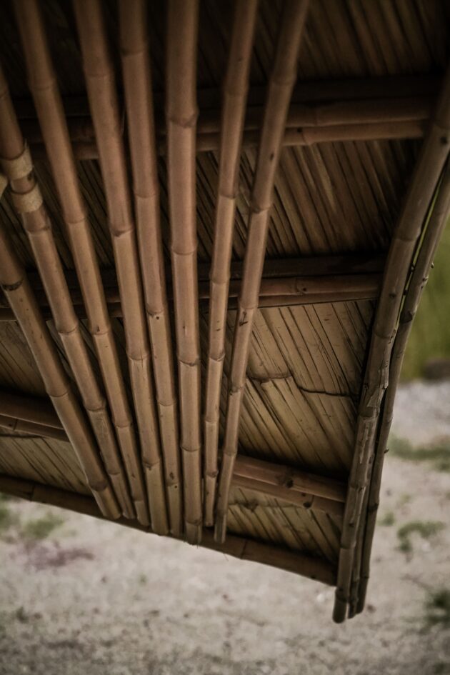 Photographie de détail d'assemblage // Satcha, Cambodian Handicraft Incubation Center / Topophile