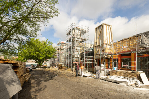 Montage des tours à vent // Juan Sepulveda / Topophile